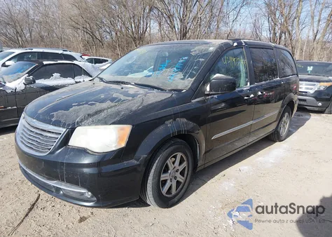 2012 Chrysler Town & Country Touring from USA, damaged, VIN 2C4RC1BG9CR250135